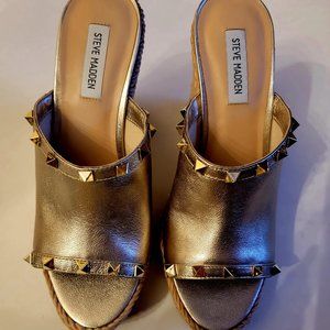 Steve Madden Gold Wedge Sandals-Sz. 10